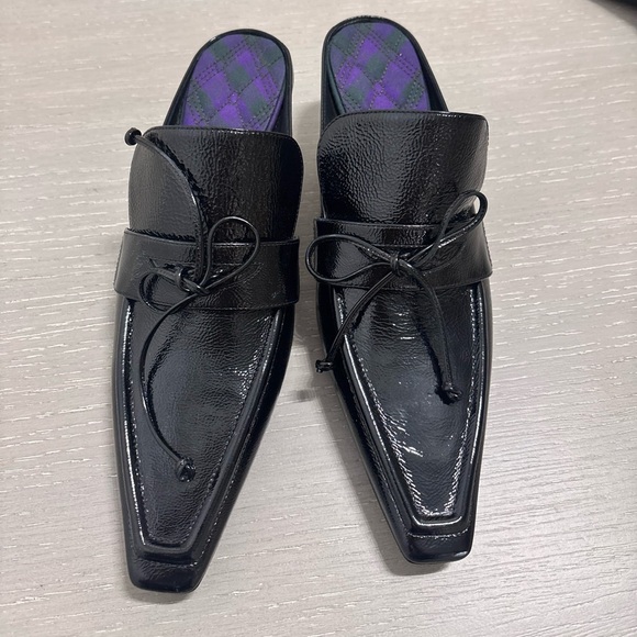Burberry Leather Storm Mules - Picture 1 of 7